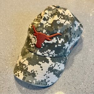 Texas Longhorns Camo Hat